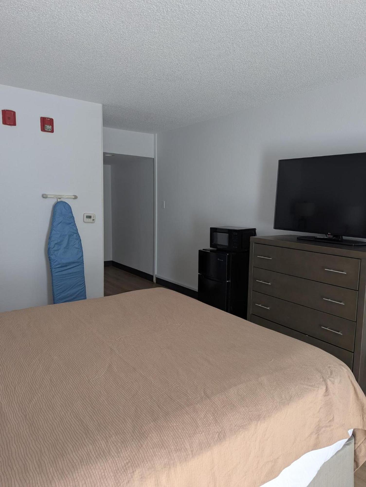Plaza Hotel Denver Central Εξωτερικό φωτογραφία